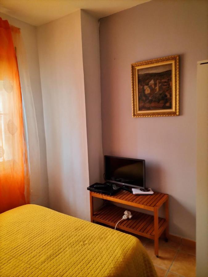 Casa En Zuheros 4 A 5 Personas Екстер'єр фото