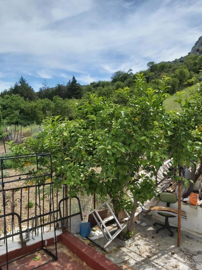 Casa En Zuheros 4 A 5 Personas Екстер'єр фото